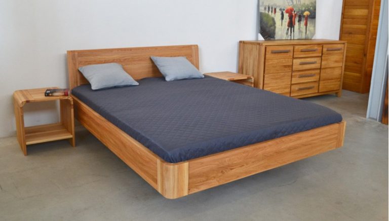Postele jsou oázou relaxu. Co všechno se dá na nich ještě vylepšit?