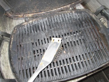 Čištění, údržba a úklid grilů Weber